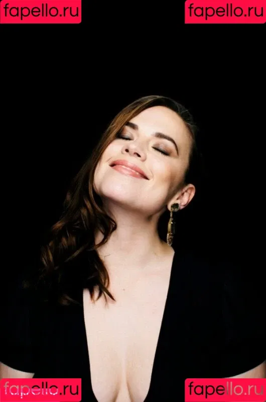 Hayley Atwell / hayley_atwell / wellhayley Onlyfans Photo Gallery 