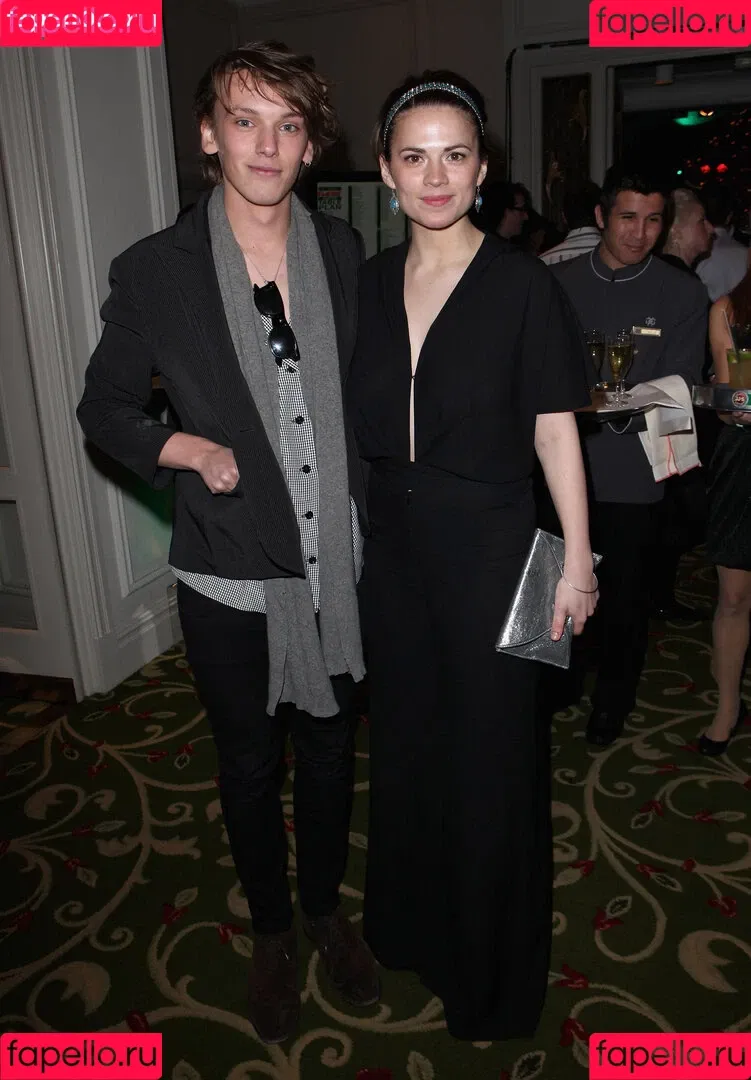 Hayley Atwell / hayley_atwell / wellhayley Onlyfans Photo Gallery 