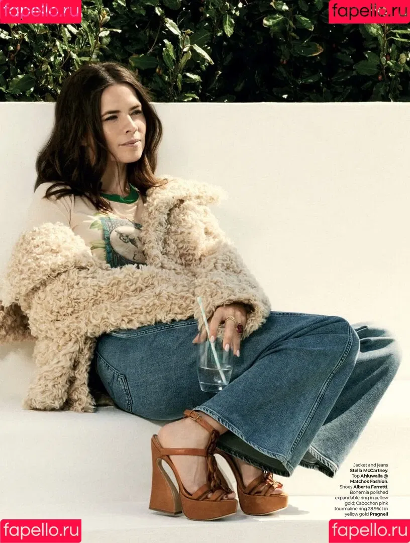 Hayley Atwell / hayley_atwell / wellhayley Onlyfans Photo Gallery 