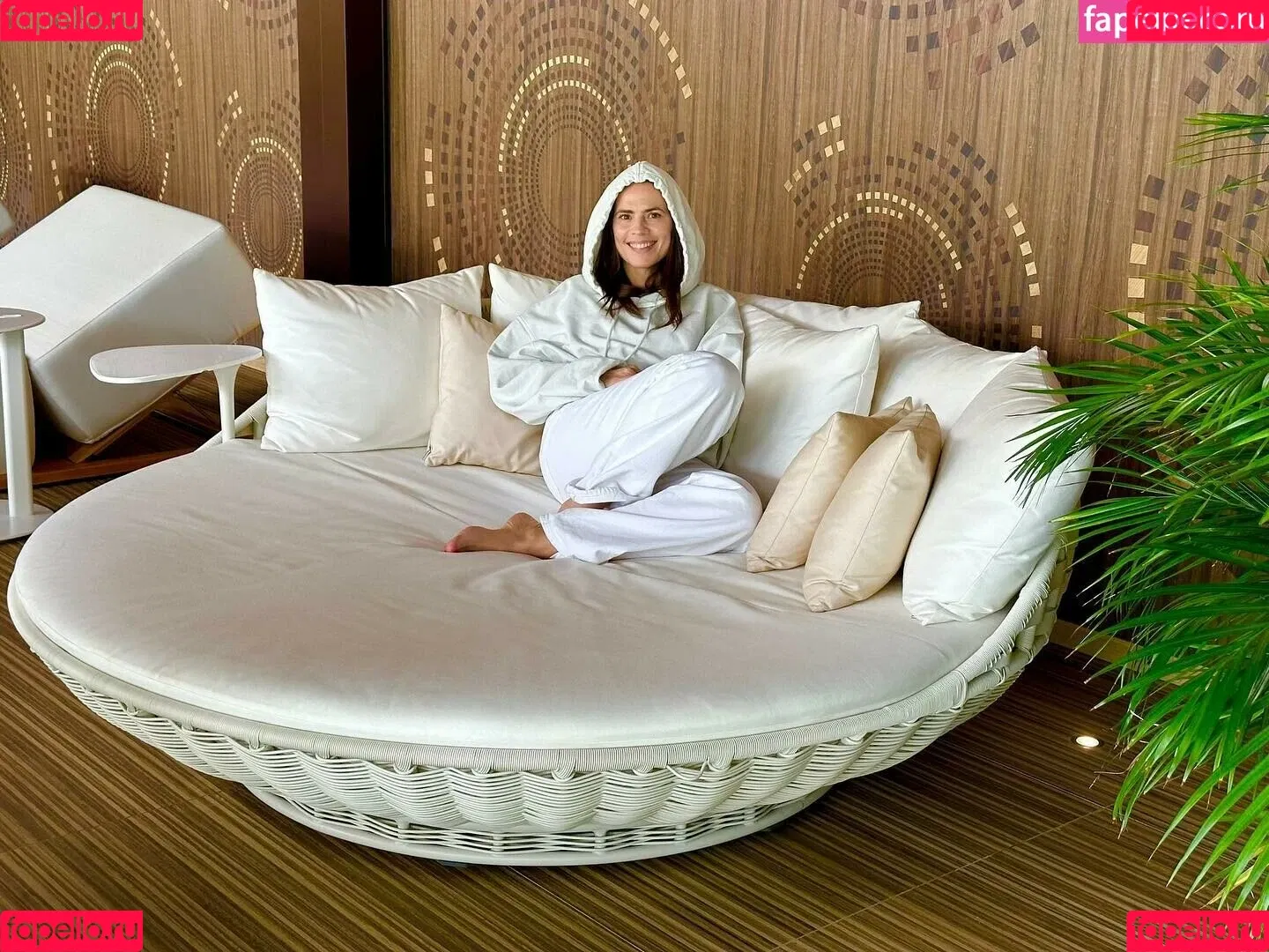 Hayley Atwell / hayley_atwell / wellhayley Onlyfans Photo Gallery 