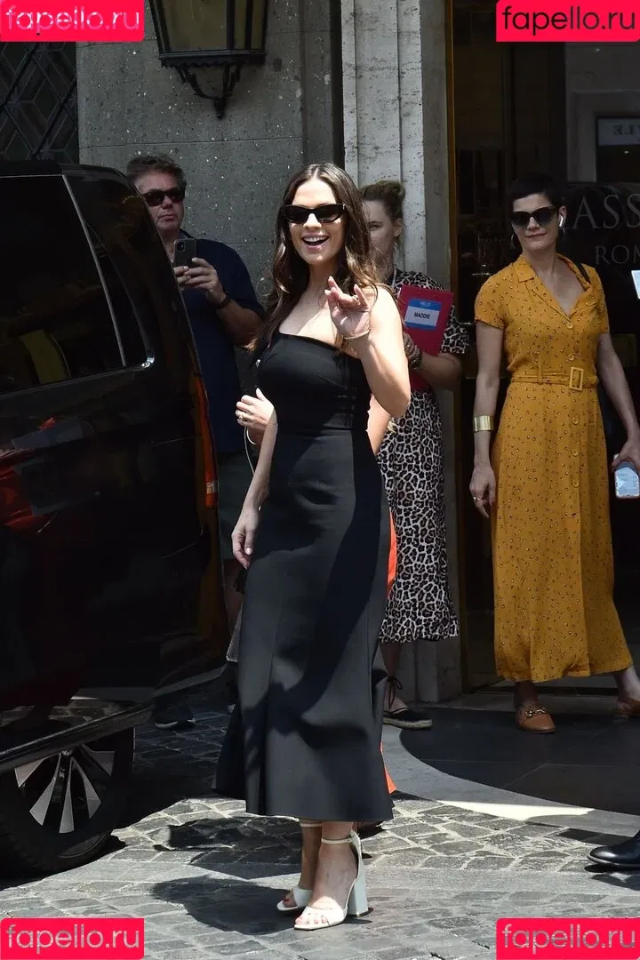 Hayley Atwell / hayley_atwell / wellhayley Onlyfans Photo Gallery 