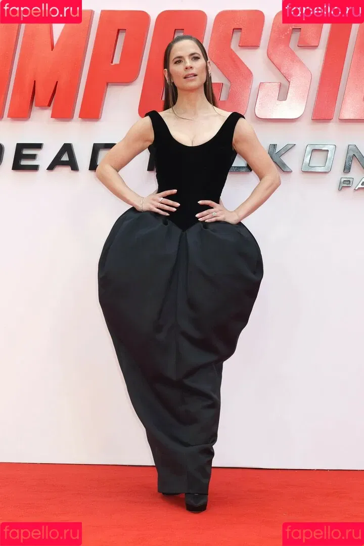 Hayley Atwell / hayley_atwell / wellhayley Onlyfans Photo Gallery 