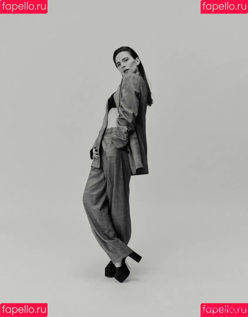 Hayley Atwell / hayley_atwell / wellhayley Onlyfans Photo Gallery 