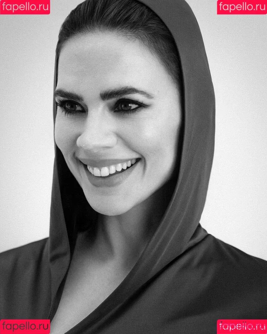 Hayley Atwell / hayley_atwell / wellhayley Onlyfans Photo Gallery 