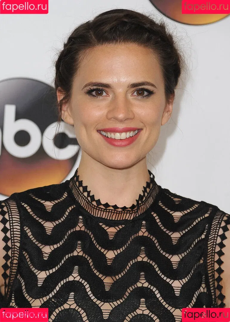 Hayley Atwell / hayley_atwell / wellhayley Onlyfans Photo Gallery 