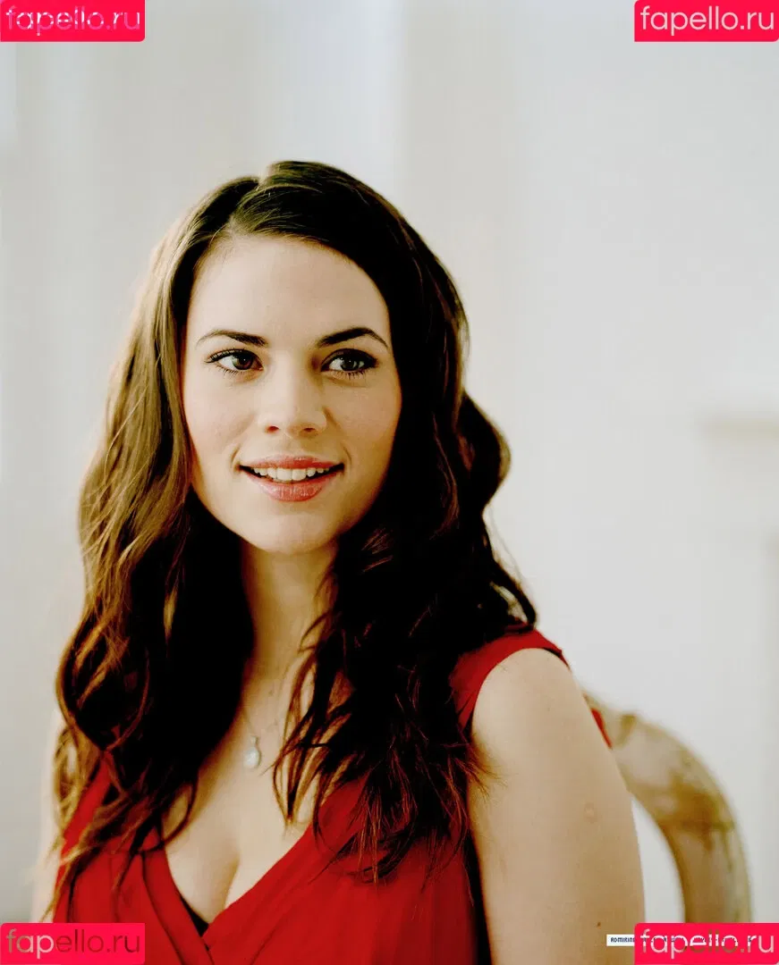 Hayley Atwell / hayley_atwell / wellhayley Onlyfans Photo Gallery 