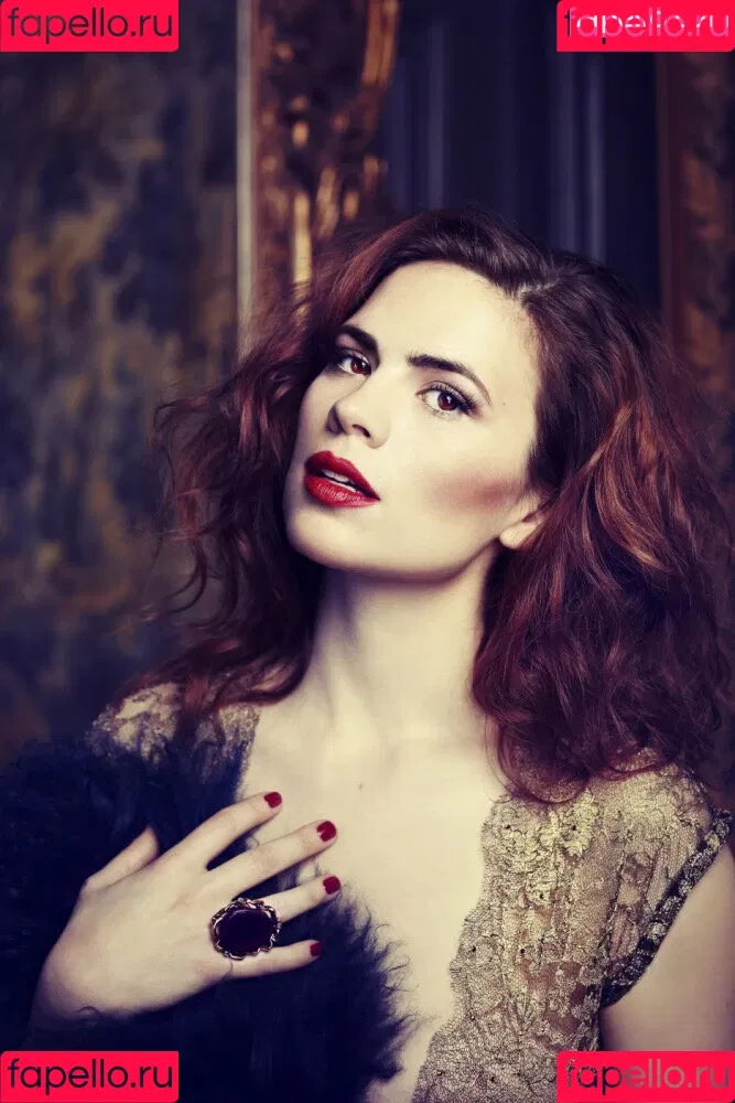 Hayley Atwell / hayley_atwell / wellhayley Onlyfans Photo Gallery 