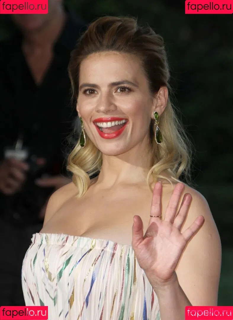 Hayley Atwell / hayley_atwell / wellhayley Onlyfans Photo Gallery 