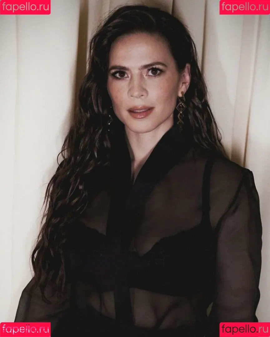 Hayley Atwell / hayley_atwell / wellhayley Onlyfans Photo Gallery 