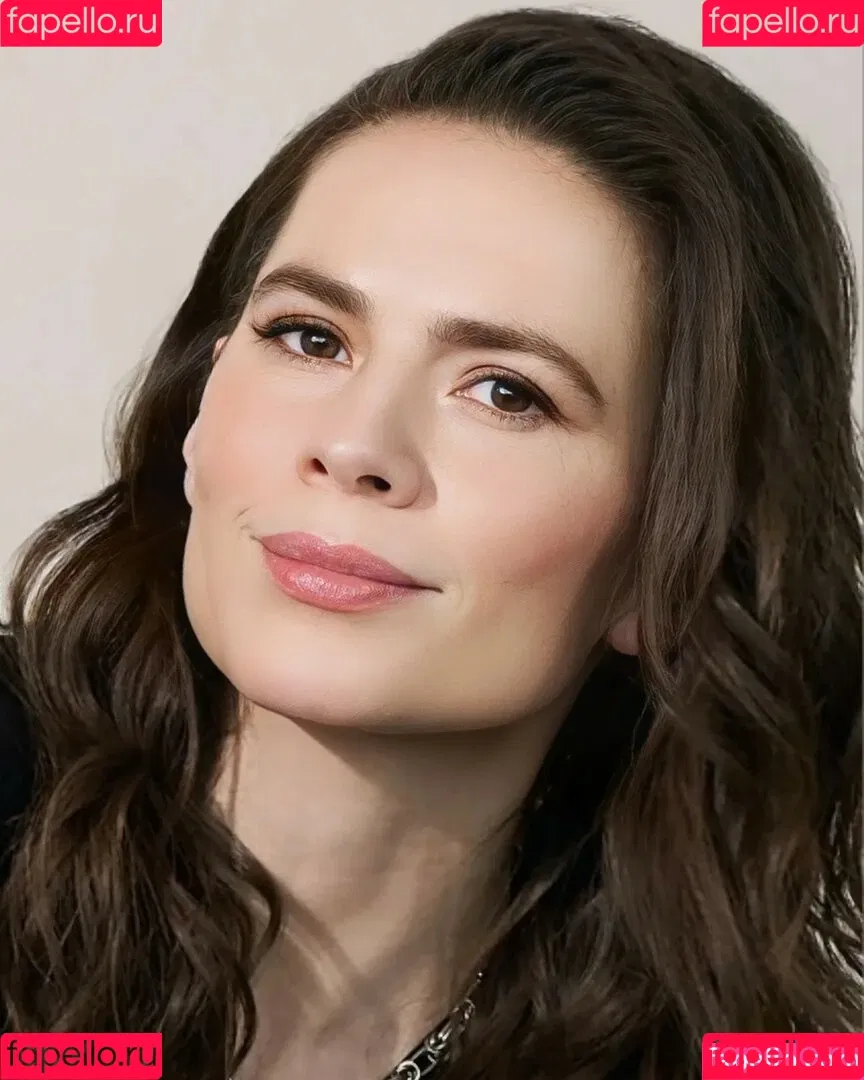 Hayley Atwell / hayley_atwell / wellhayley Onlyfans Photo Gallery 