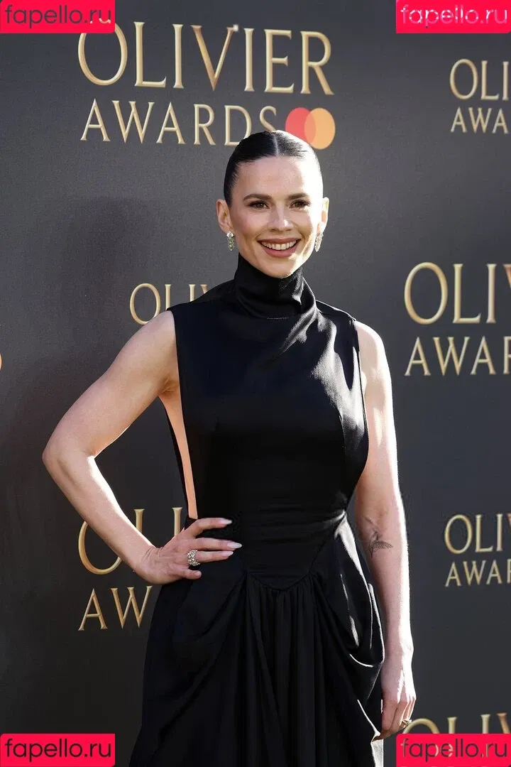 Hayley Atwell / hayley_atwell / wellhayley Onlyfans Photo Gallery 