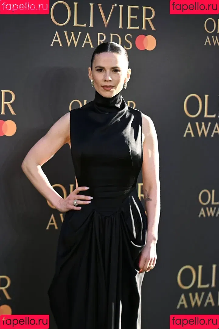 Hayley Atwell / hayley_atwell / wellhayley Onlyfans Photo Gallery 