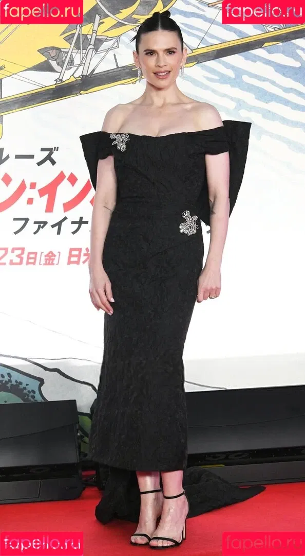 Hayley Atwell / hayley_atwell / wellhayley Onlyfans Photo Gallery 