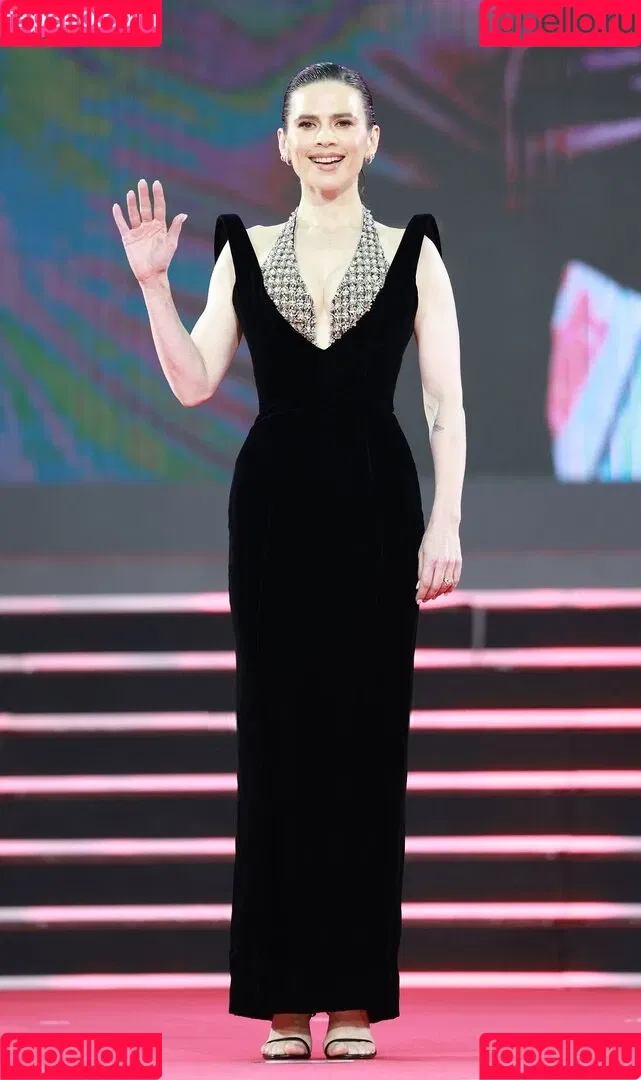 Hayley Atwell / hayley_atwell / wellhayley Onlyfans Photo Gallery 