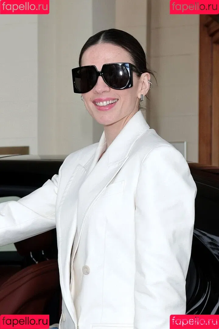 Hayley Atwell / hayley_atwell / wellhayley Onlyfans Photo Gallery 