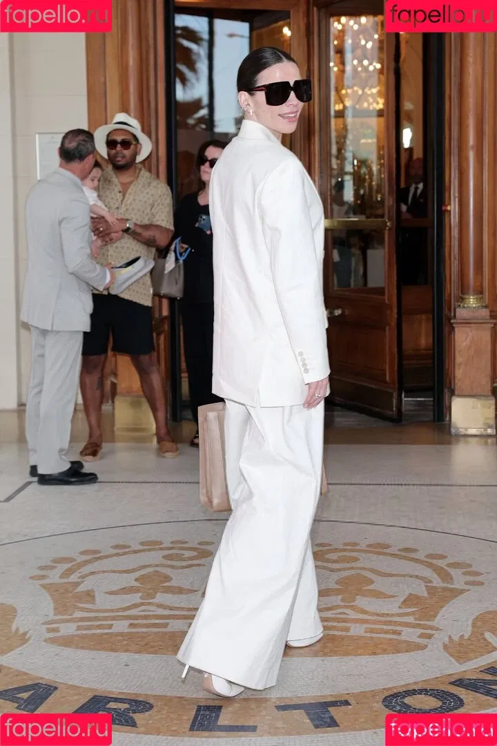 Hayley Atwell / hayley_atwell / wellhayley Onlyfans Photo Gallery 