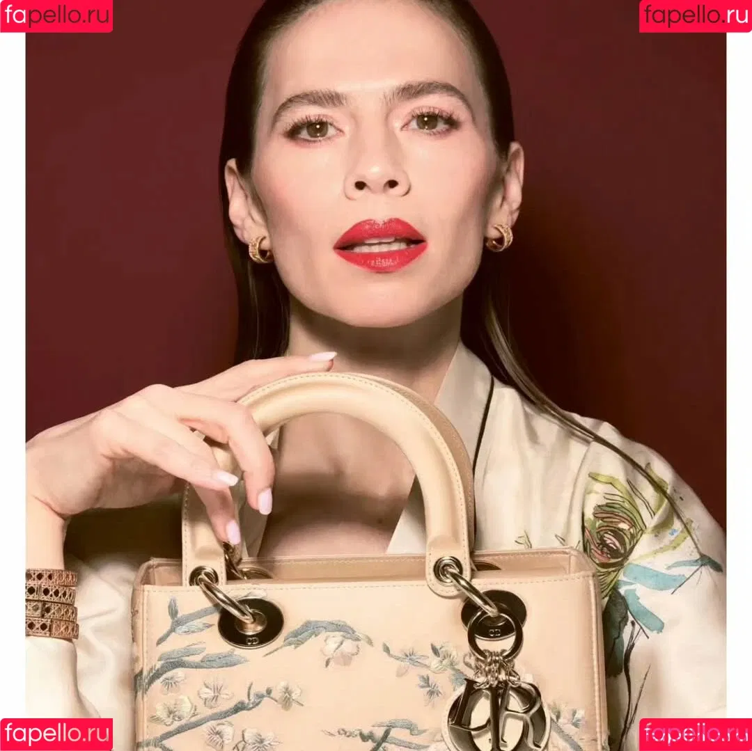 Hayley Atwell / hayley_atwell / wellhayley Onlyfans Photo Gallery 