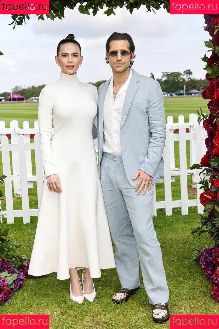 Hayley Atwell / hayley_atwell / wellhayley Onlyfans Photo Gallery 