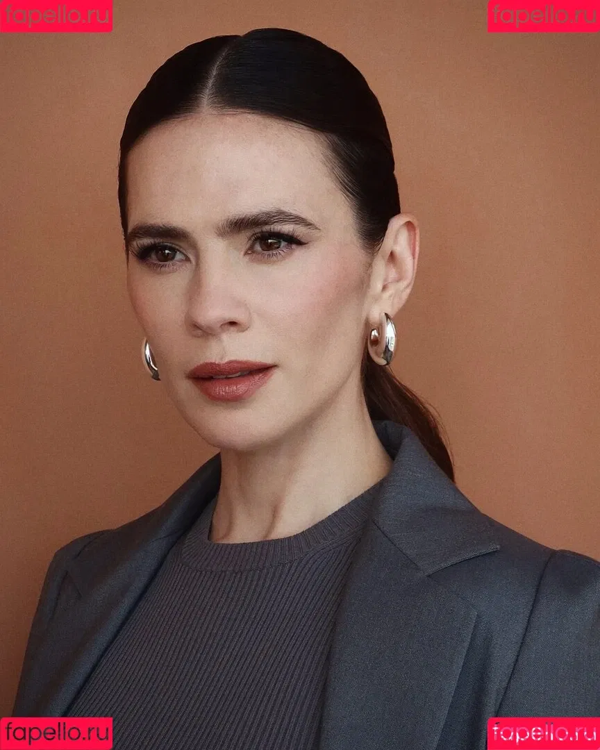 Hayley Atwell / hayley_atwell / wellhayley Onlyfans Photo Gallery 