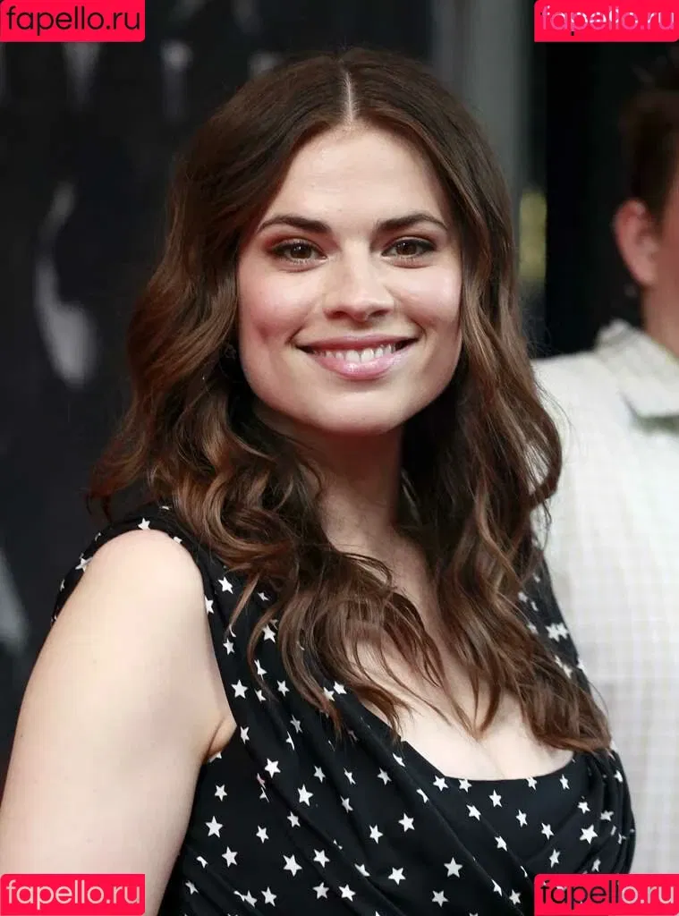 Hayley Atwell / hayley_atwell / wellhayley Onlyfans Photo Gallery 