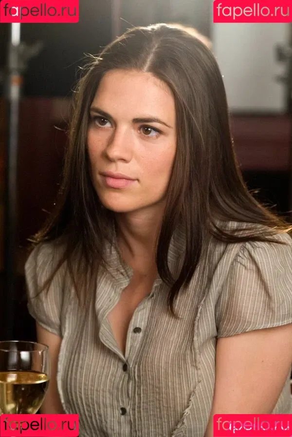 Hayley Atwell / hayley_atwell / wellhayley Onlyfans Photo Gallery 