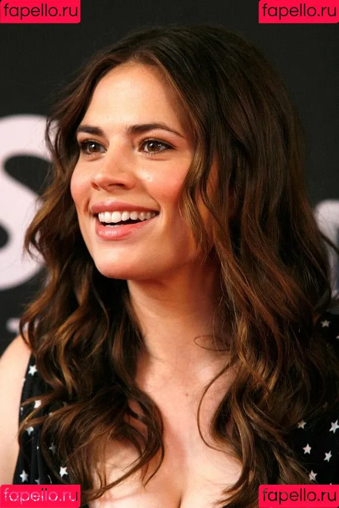 Hayley Atwell / hayley_atwell / wellhayley Onlyfans Photo Gallery 