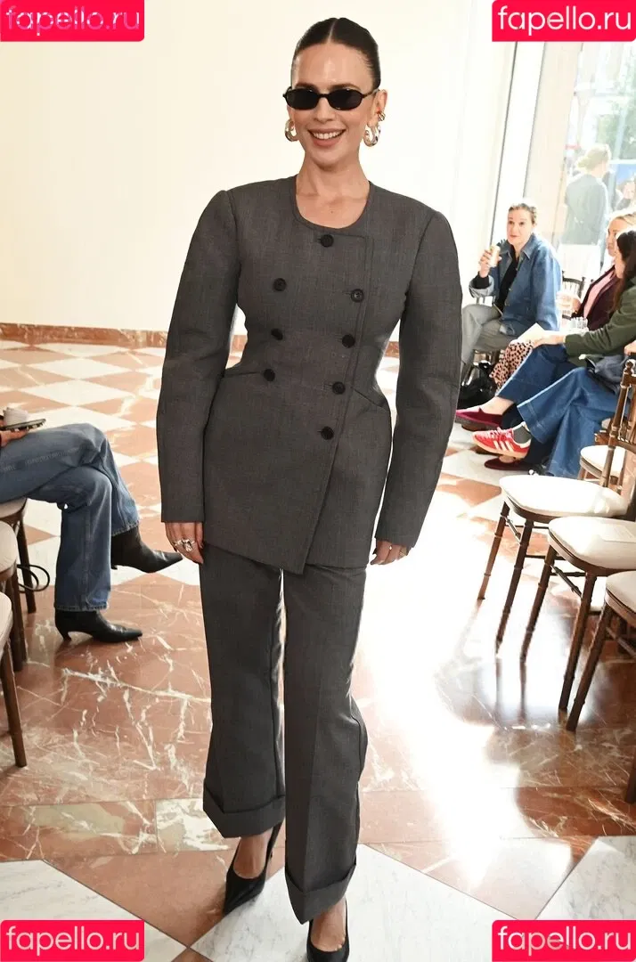 Hayley Atwell / hayley_atwell / wellhayley Onlyfans Photo Gallery 