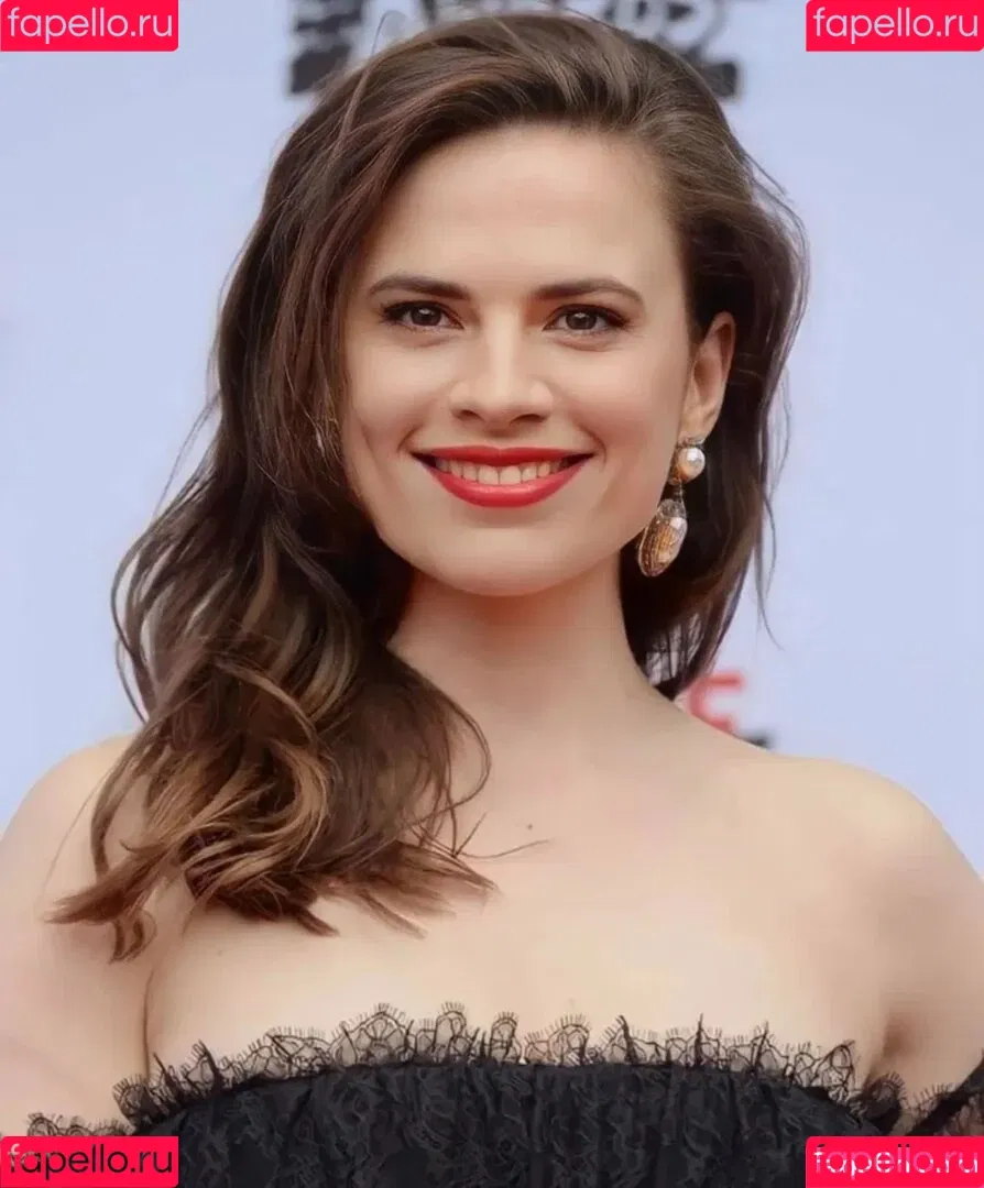 Hayley Atwell / hayley_atwell / wellhayley Onlyfans Photo Gallery 