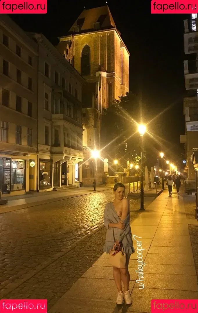 Hailey Cooper / haileycooper7 / homewithhaileyc Onlyfans Photo Gallery 