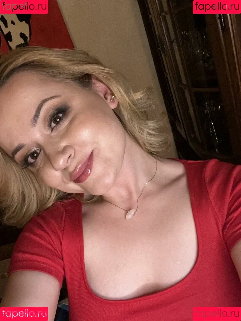 Hailey Cooper / haileycooper7 / homewithhaileyc Onlyfans Photo Gallery 