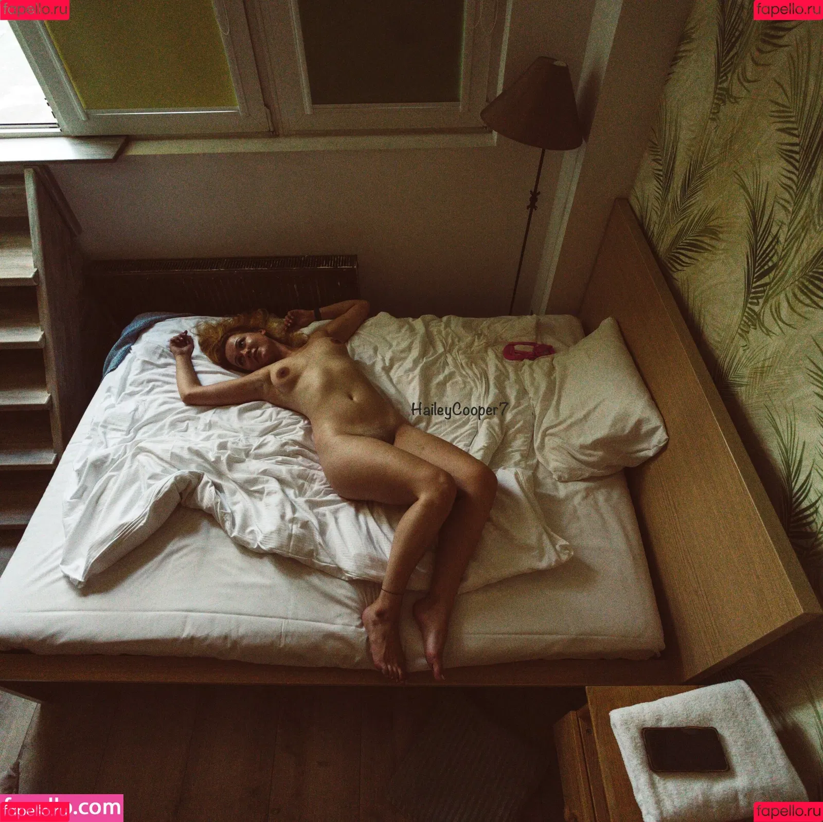 Hailey Cooper / haileycooper7 / homewithhaileyc Onlyfans Photo Gallery 