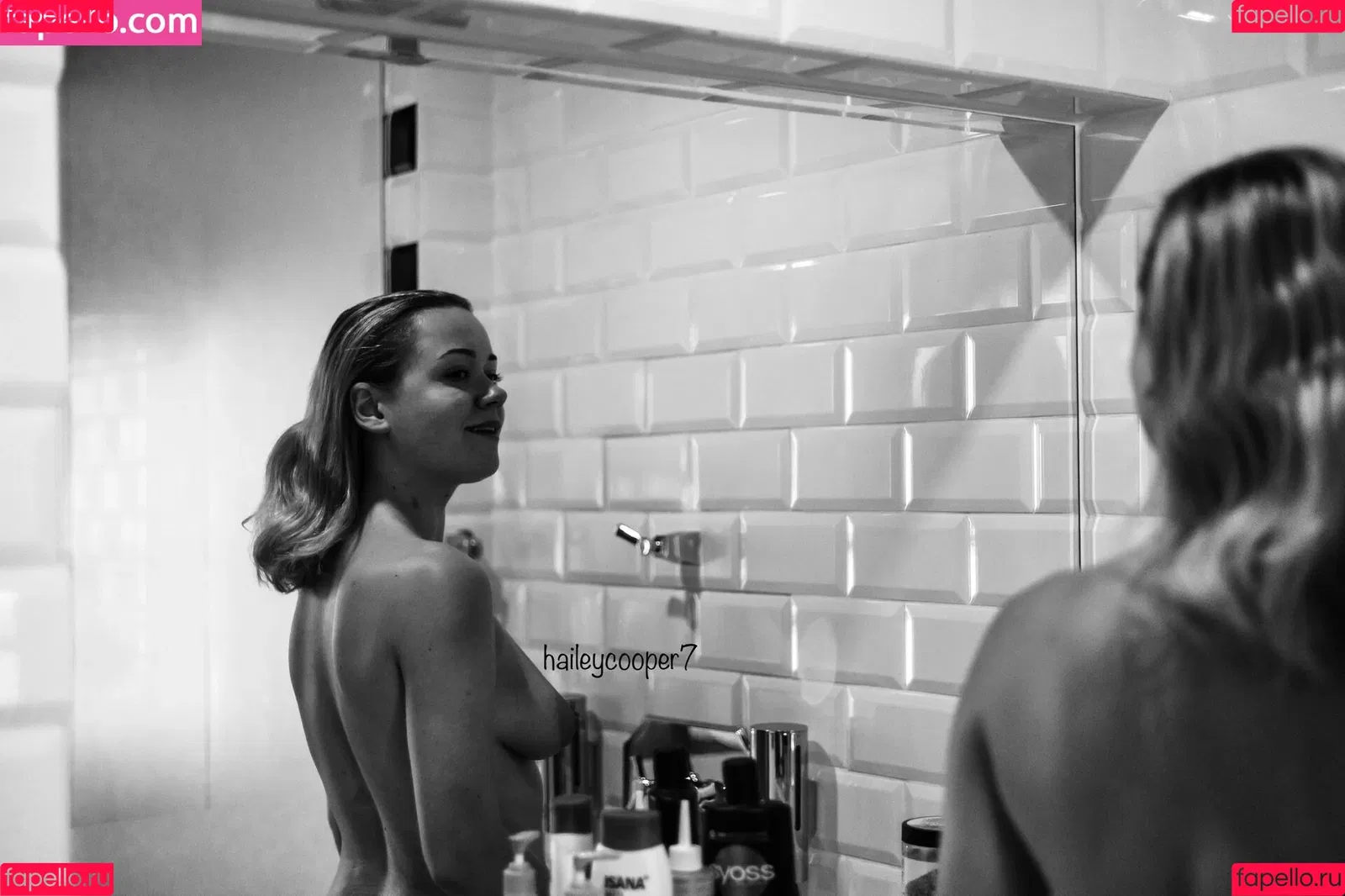 Hailey Cooper / haileycooper7 / homewithhaileyc Onlyfans Photo Gallery 