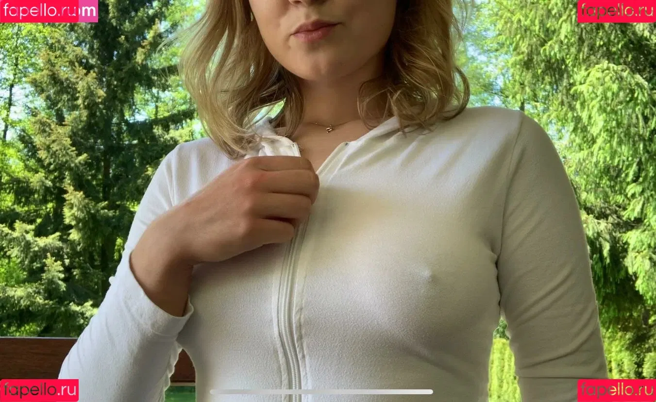 Hailey Cooper / haileycooper7 / homewithhaileyc Onlyfans Photo Gallery 