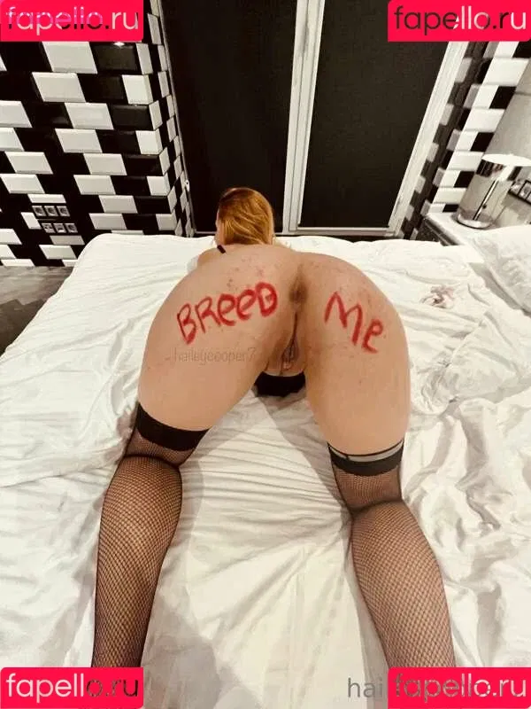 Hailey Cooper / haileycooper7 / homewithhaileyc Onlyfans Photo Gallery 