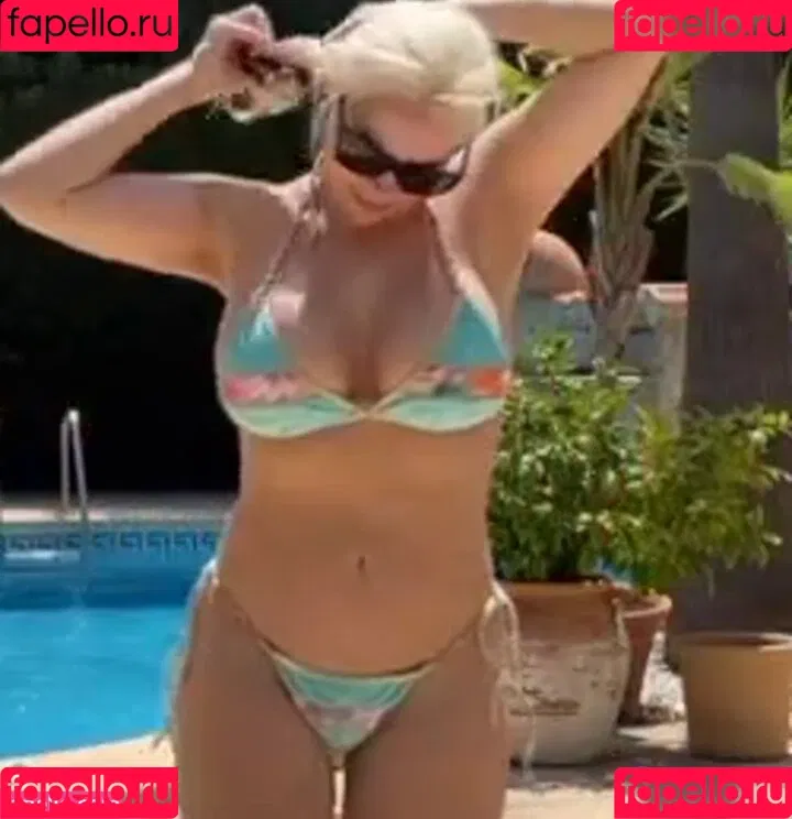 Daniela Katzenberger / danielakatzenberger Onlyfans Photo Gallery 