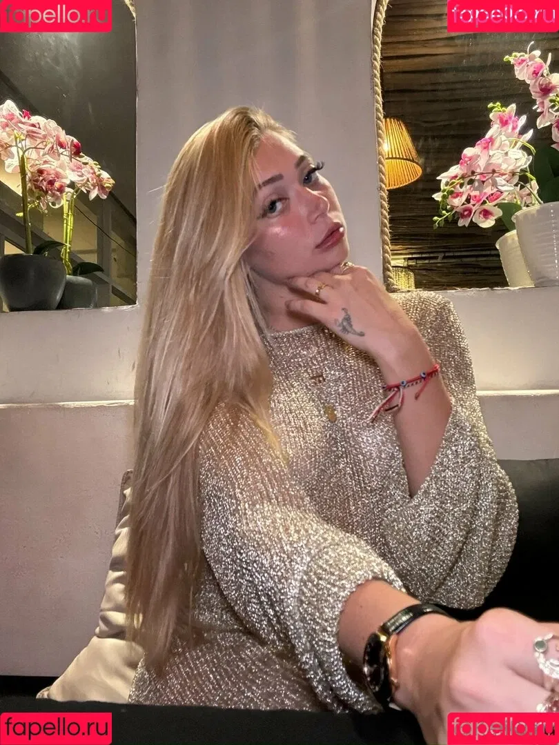 clairethomps98 / clairethompson Onlyfans Photo Gallery 