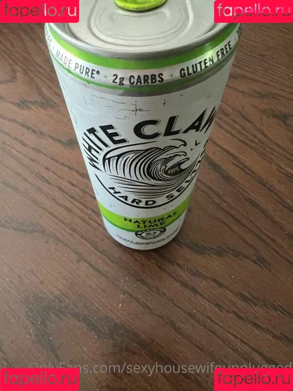 Wild Riley Rae / officiallyrileyrae / sexyhousewifeunplugged Onlyfans Photo Gallery 