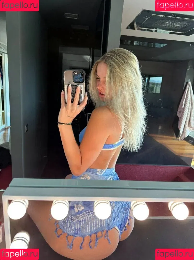 Lia Sikora / liasikora Onlyfans Photo Gallery 