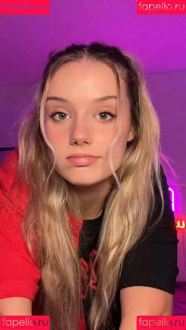 Lia Sikora / liasikora Onlyfans Photo Gallery 