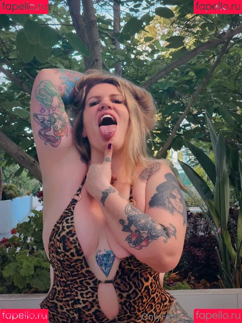 zhxoxau / zoehunterxox Onlyfans Photo Gallery 