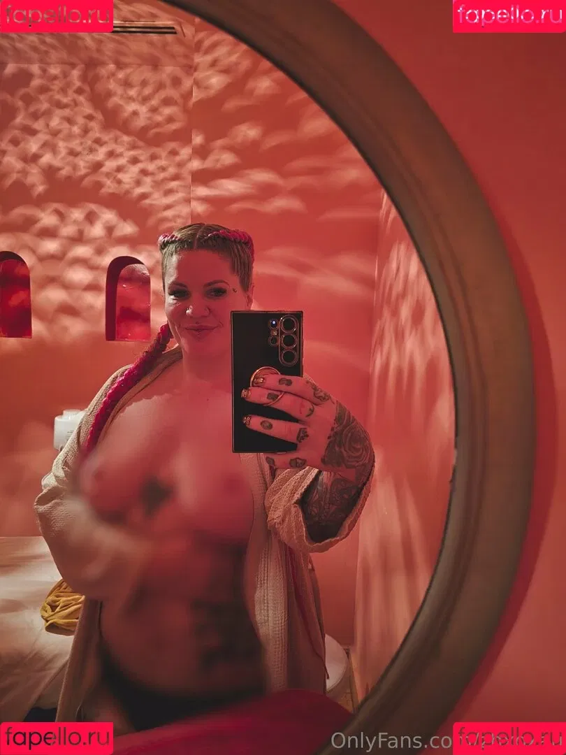 zhxoxau / zoehunterxox Onlyfans Photo Gallery 