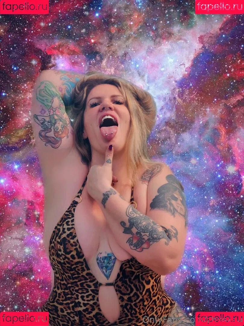 zhxoxau / zoehunterxox Onlyfans Photo Gallery 