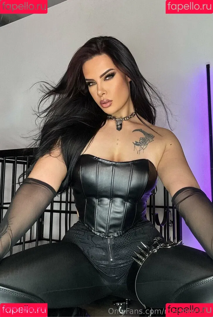 missnerezza Onlyfans Photo Gallery 