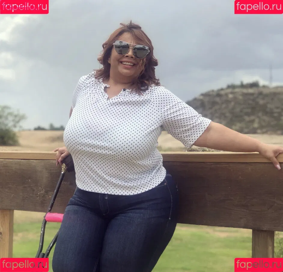 SueAnn / onlysusans / sueann_1973 / sueann_sunshine Onlyfans Photo Gallery 