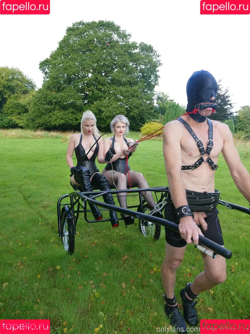 margotthr0bbie / missmarilynxx Onlyfans Photo Gallery 