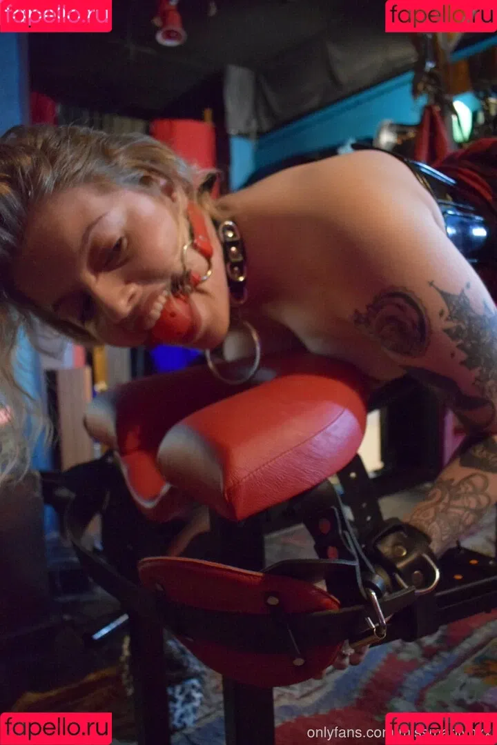 margotthr0bbie / missmarilynxx Onlyfans Photo Gallery 