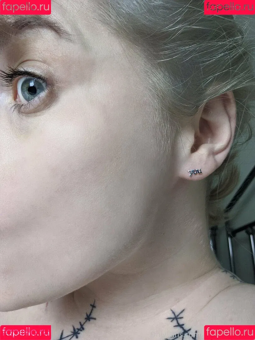 margotthr0bbie / missmarilynxx Onlyfans Photo Gallery 