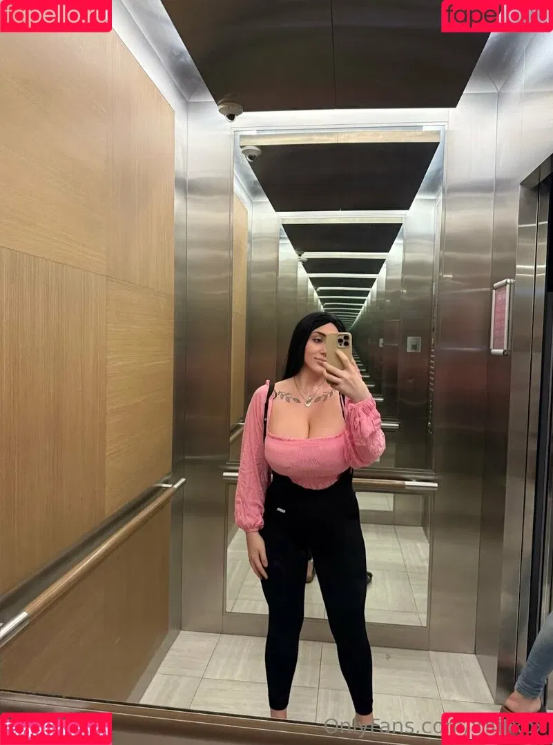 irifitxox Onlyfans Photo Gallery 