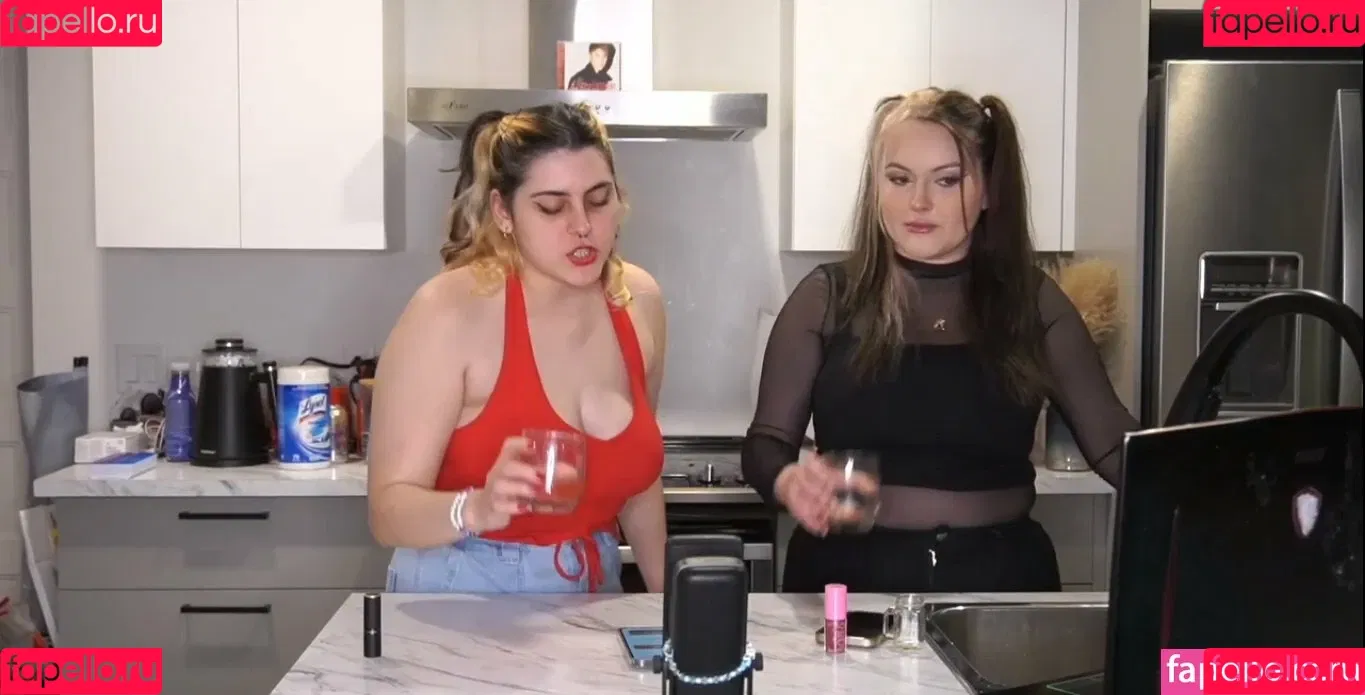 Valerie / valeriec / valeriefrausto_ Onlyfans Photo Gallery 