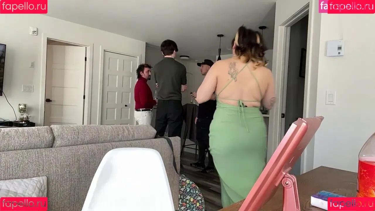 Valerie / valeriec / valeriefrausto_ Onlyfans Photo Gallery 